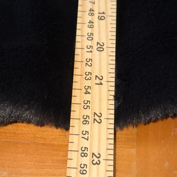 Vintage Express Black Faux Fur Crop Coat Womans M Whimsigoth Elegant Warm - Picture 7 of 7